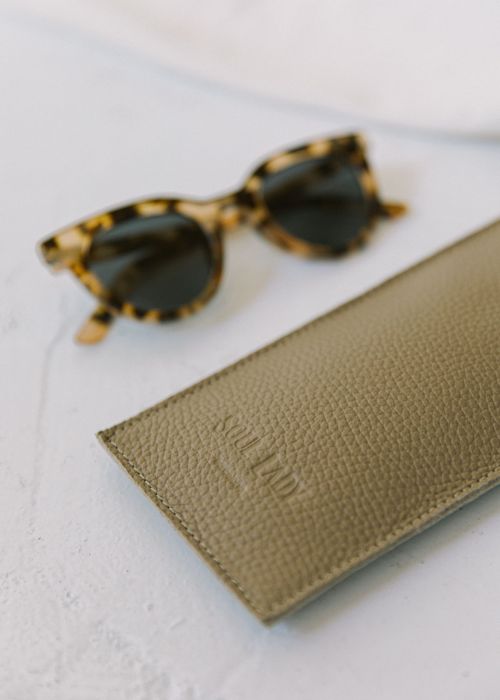 Funda gafas taupe