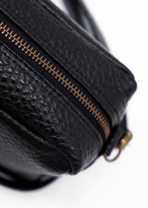 Bolso Bimba Negro piel Grabada