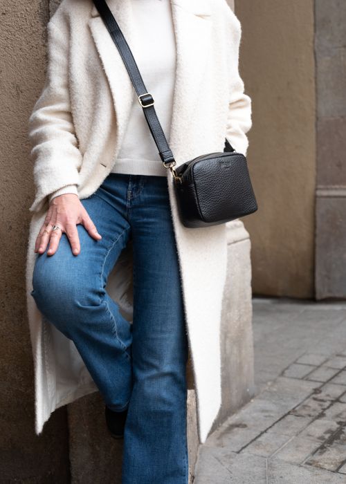 Bolso Bimba Negro piel Grabada