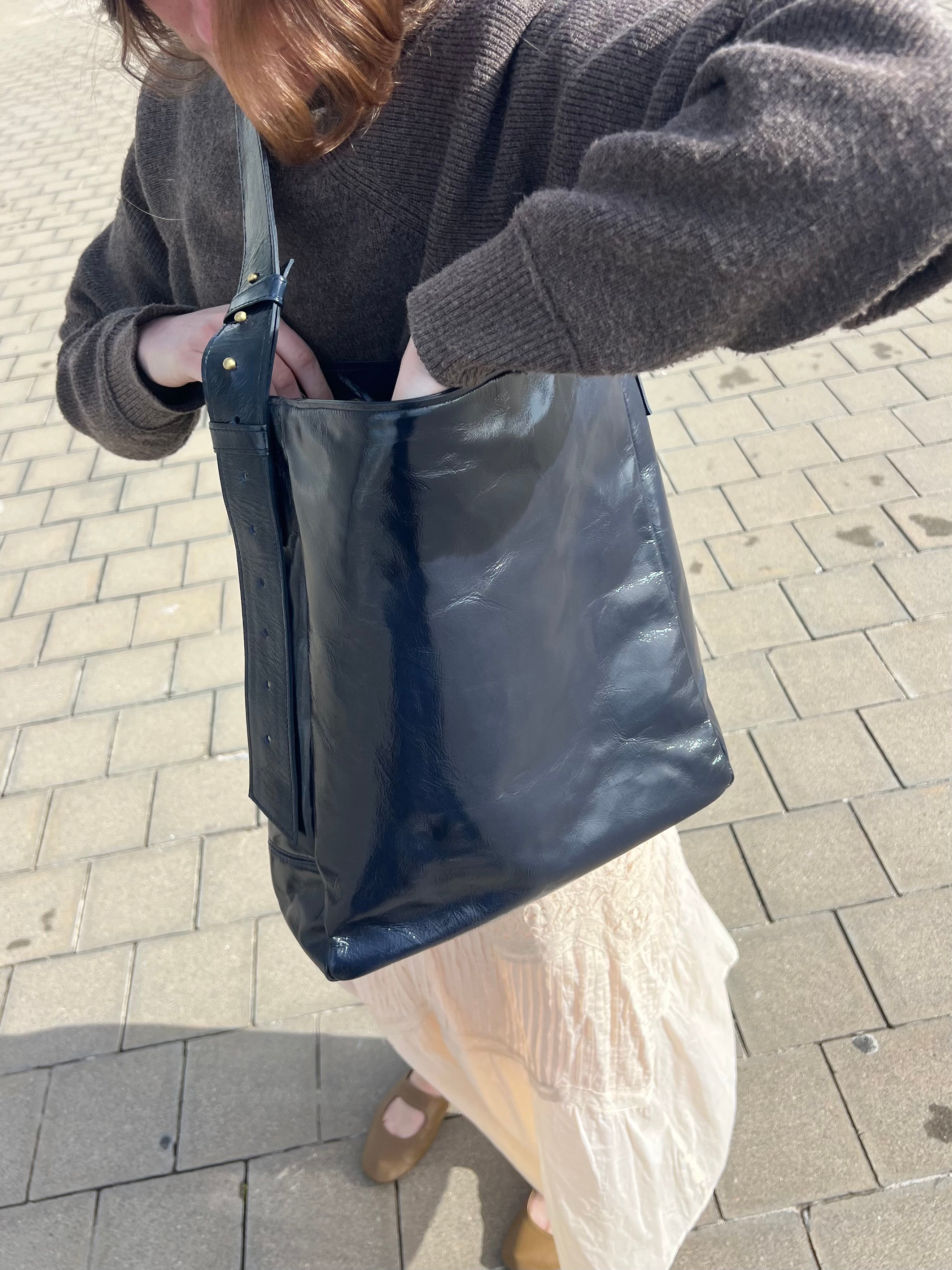 Boston Azul Marino - Edición Brillante