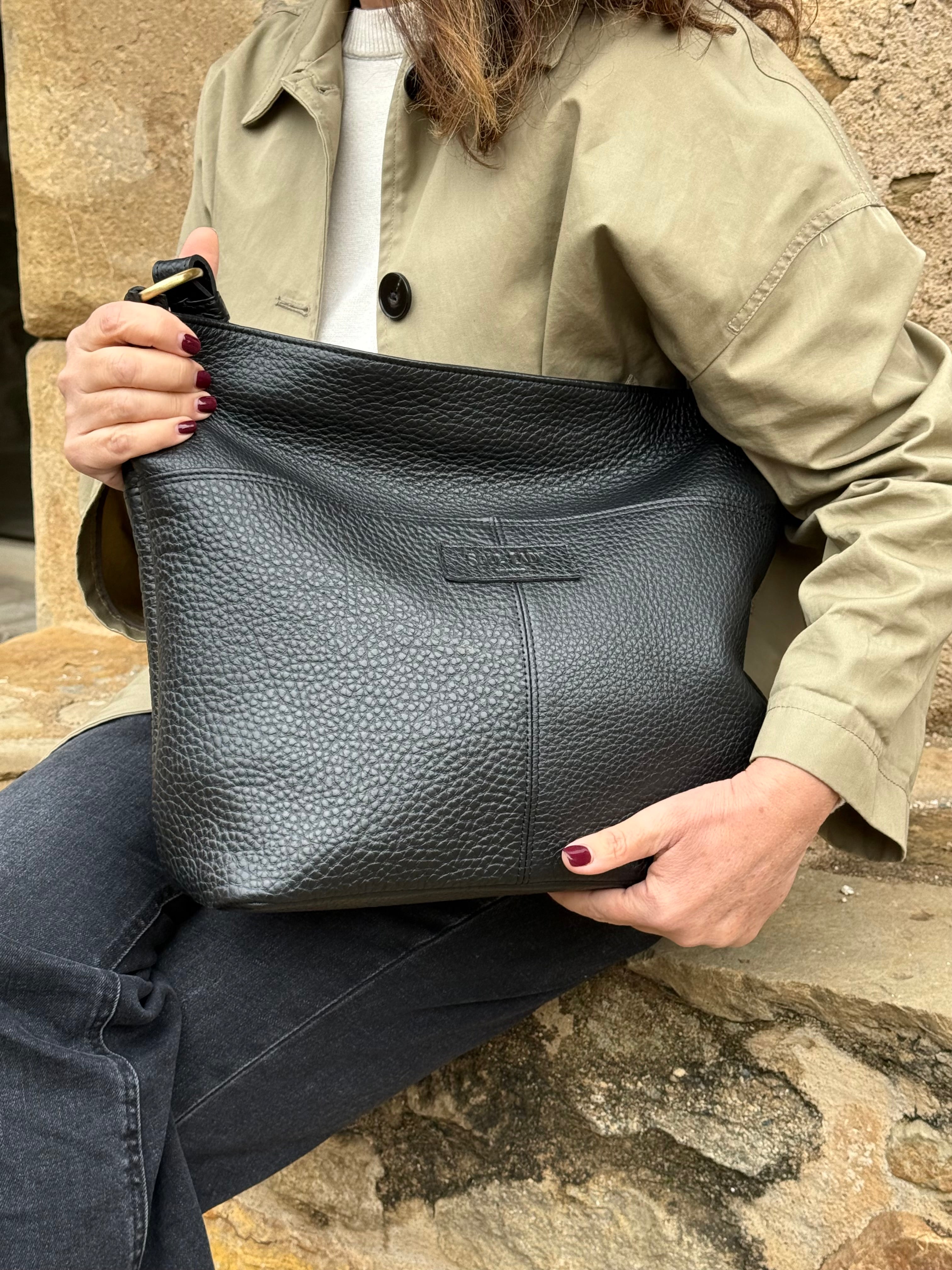 Firenze Negro- Edición Texturizada