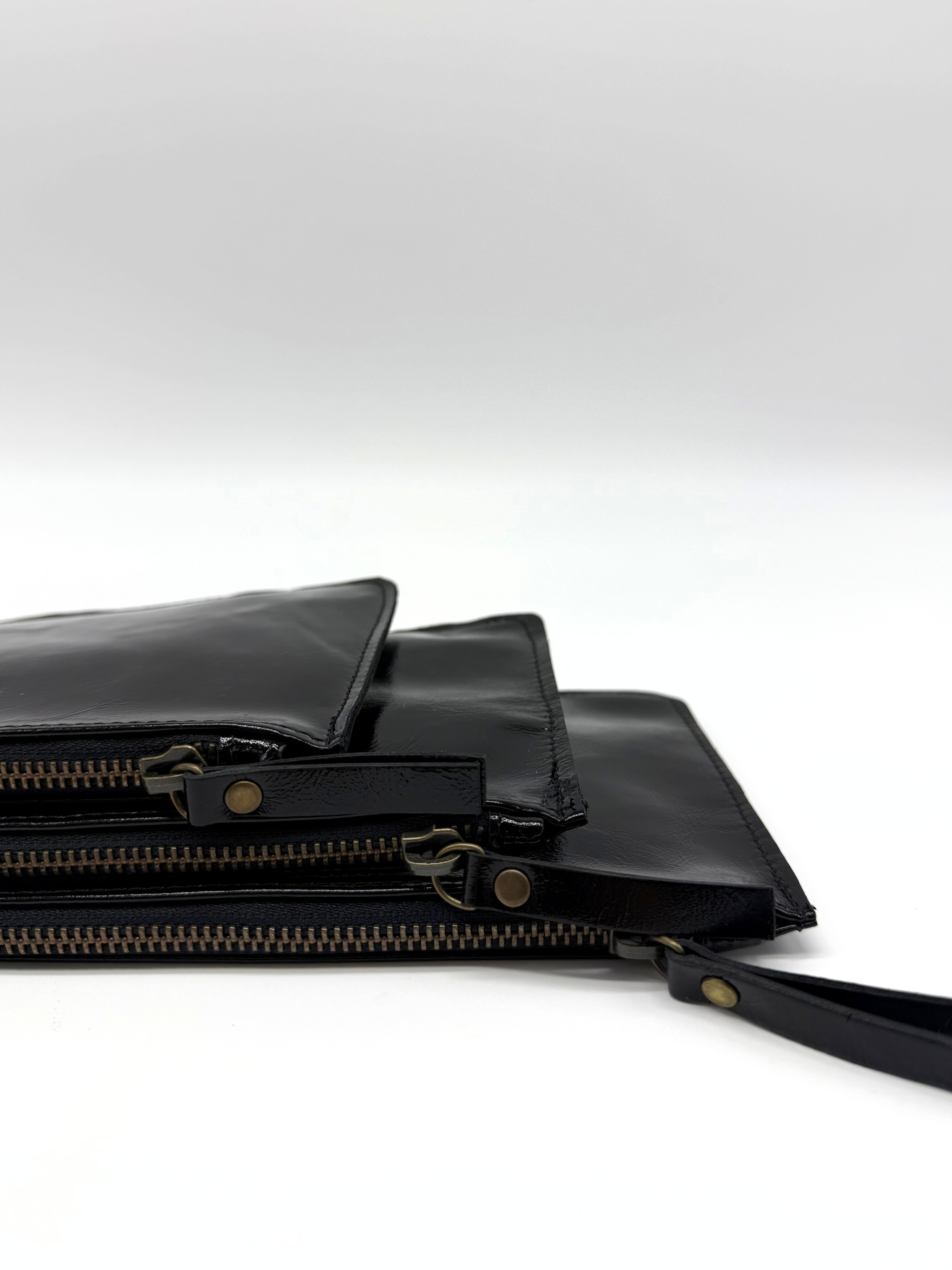 Cartera Portatodo Negro - Edición Brillante